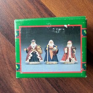 House of Lloyd Christmas Around the‎ World Santa Collector Magnets 1992 Set of 3